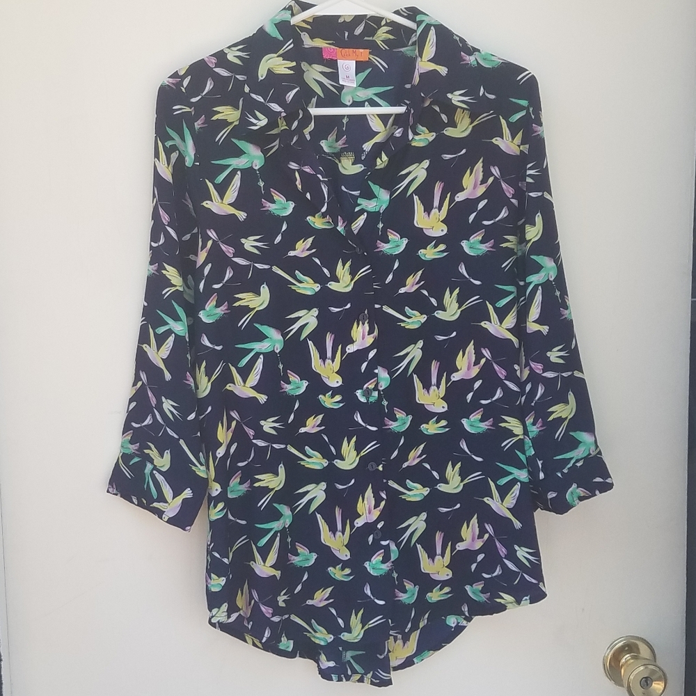 Catch my I medium bird button down